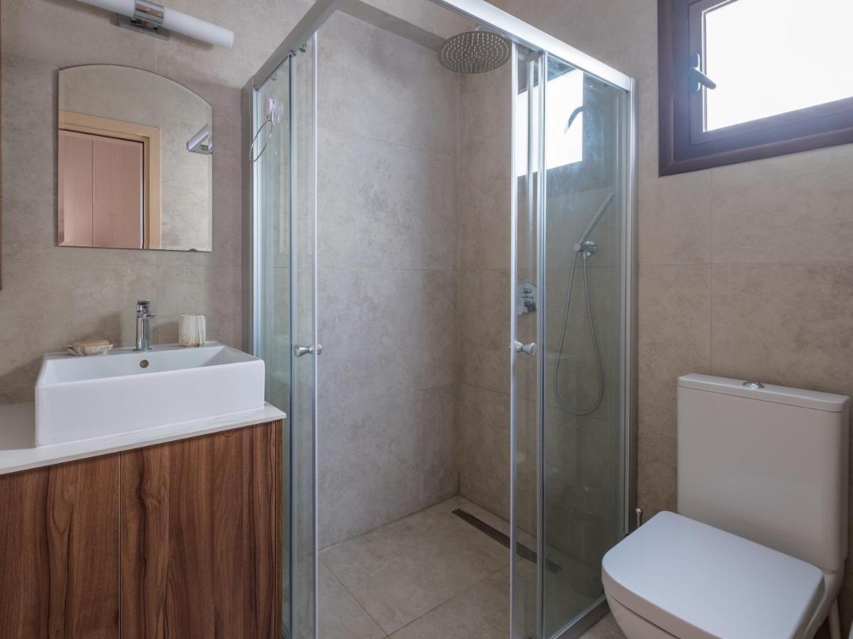 Sanders Aqua Park Resort - Precious 3-Bedroom Holiday Home With Shared Pool Limassol Luaran gambar