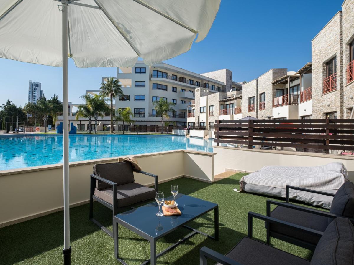Sanders Aqua Park Resort - Precious 3-Bedroom Holiday Home With Shared Pool Limassol Luaran gambar